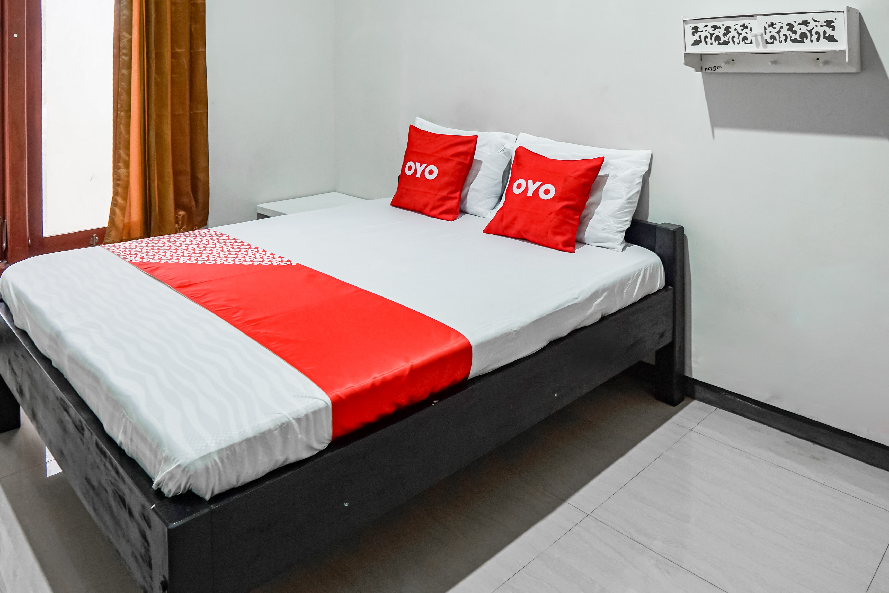 OYO Surabaya Interior